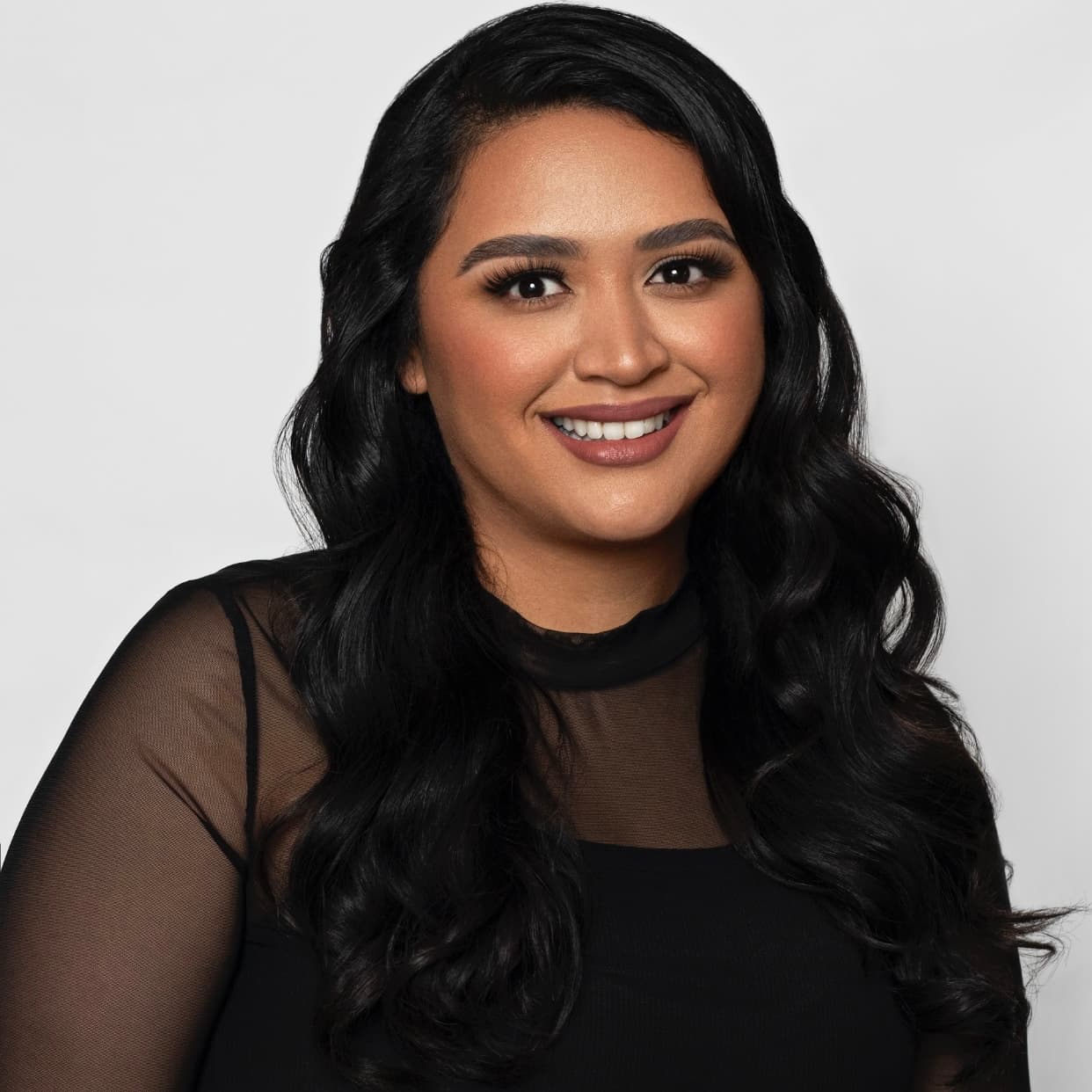 Denise Medina profile