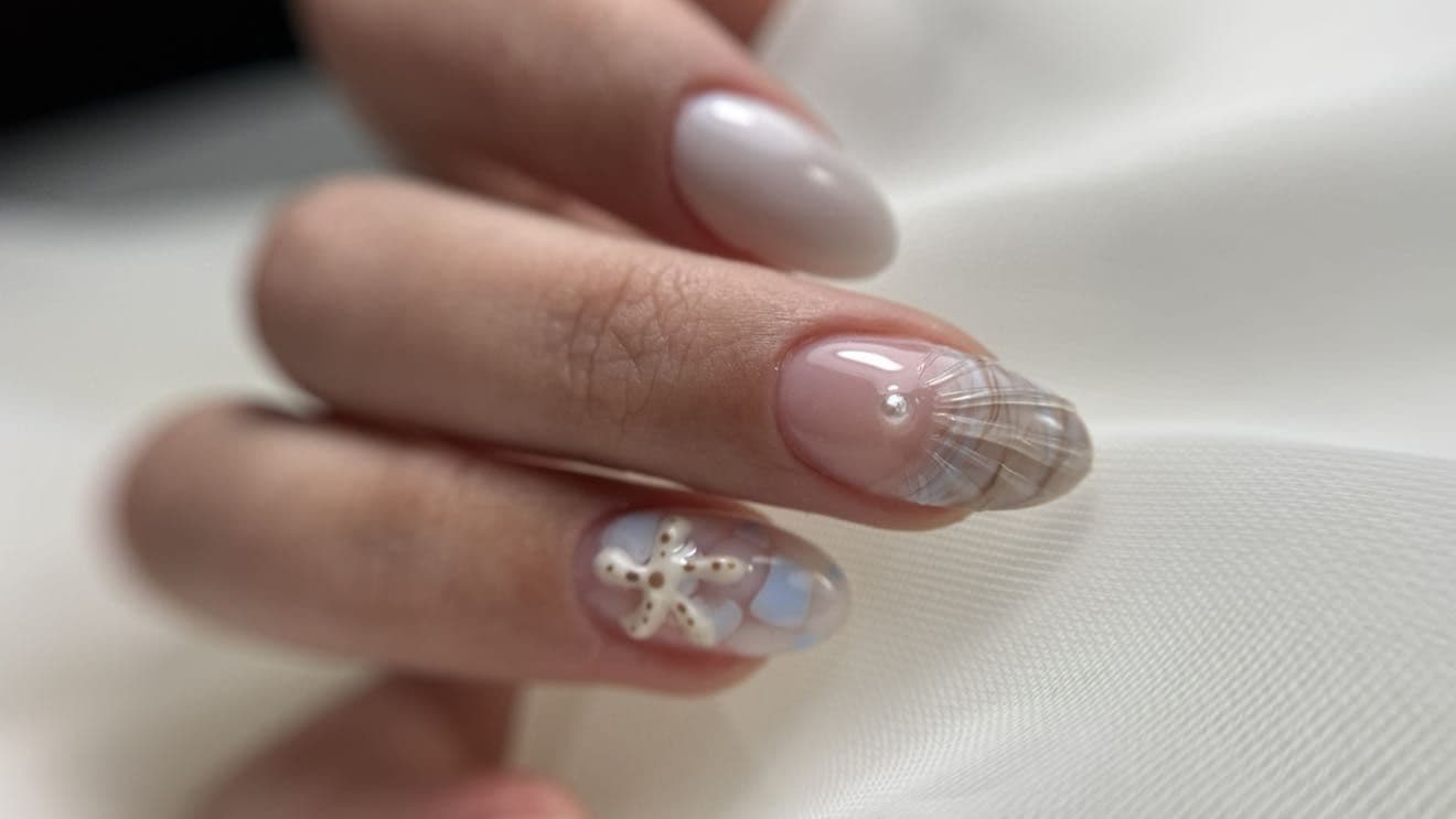 Portfolio image of Honeeynail